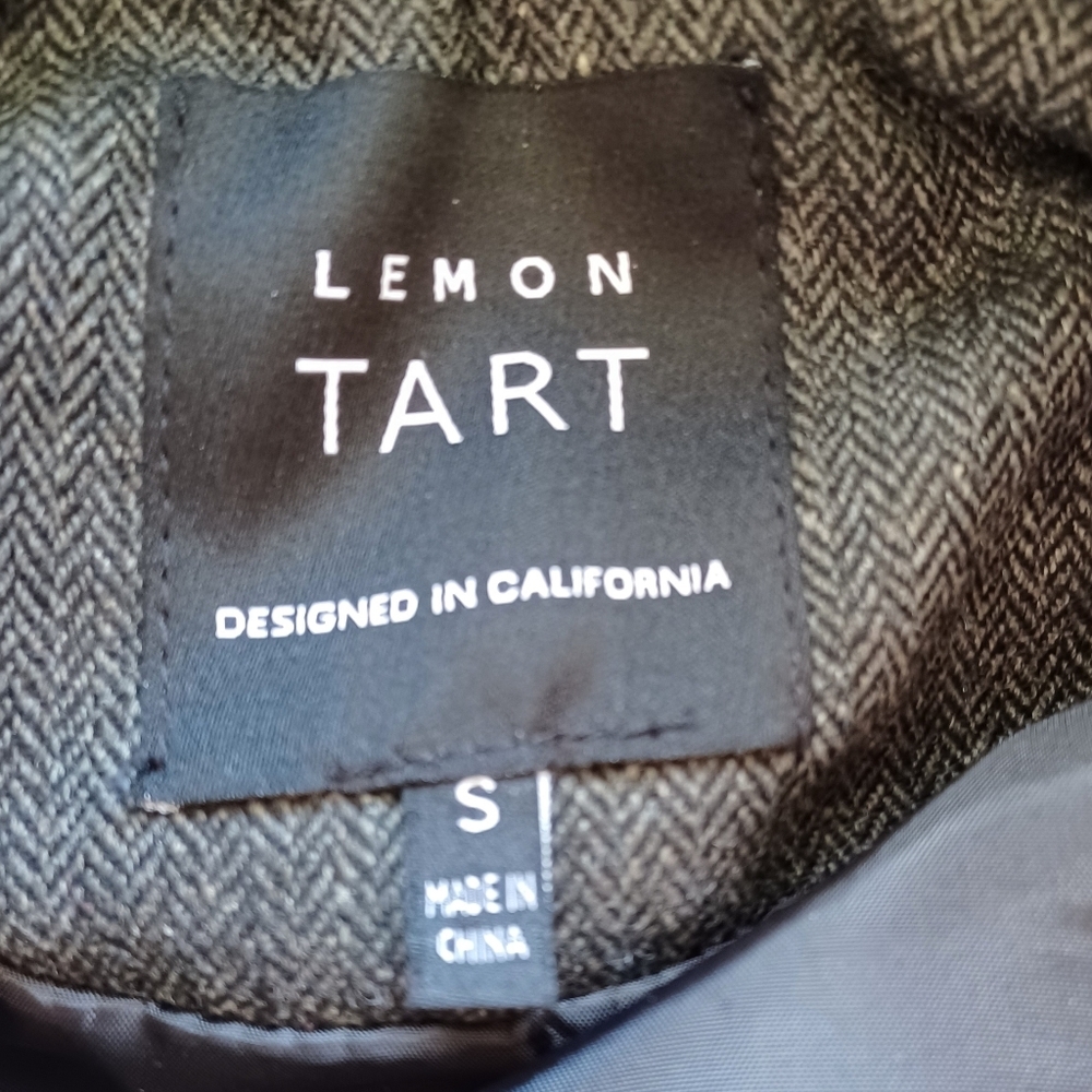Lemon Tart Puffer Vest - Picture 10 of 11